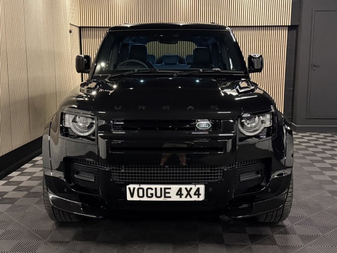 2025 Land Rover Defender 110