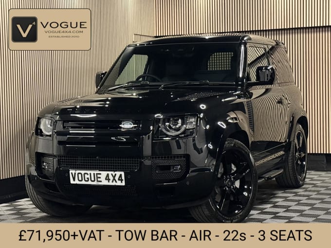 2025 Land Rover Defender 90