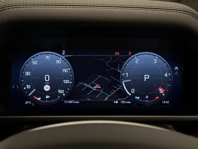 2025 Land Rover Defender 90