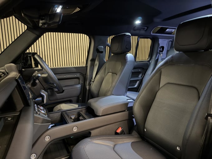 2023 Land Rover Defender 110