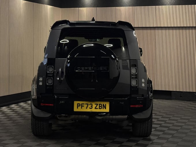 2023 Land Rover Defender 110
