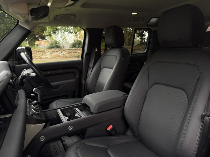 2022 Land Rover Defender 110