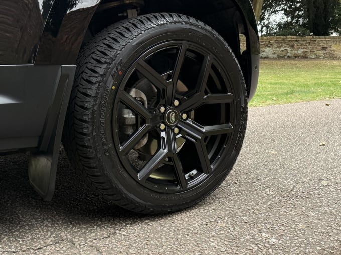 2022 Land Rover Defender 110