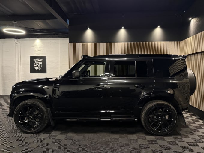 2022 Land Rover Defender 110