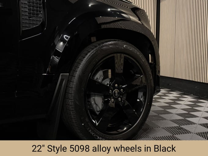 2025 Land Rover Defender 110