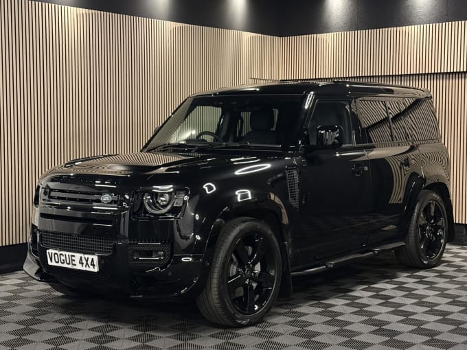 2025 Land Rover Defender 110