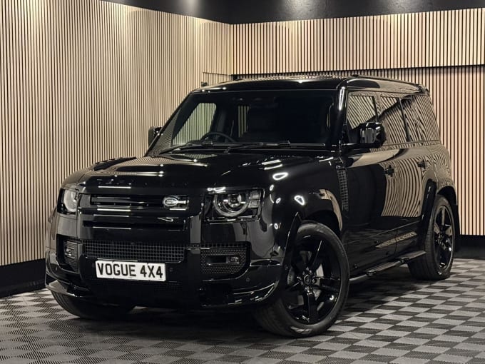 2025 Land Rover Defender 110