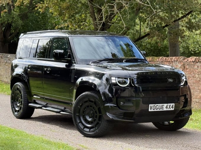 2025 Land Rover Defender 110
