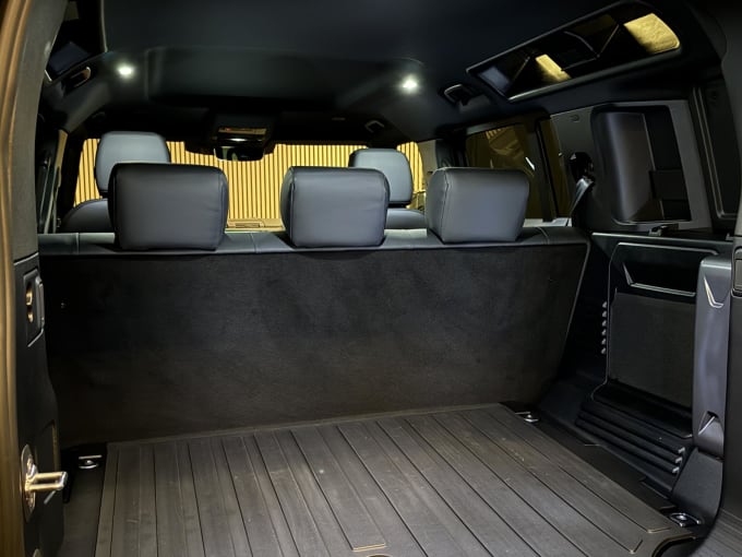 2025 Land Rover Defender 110