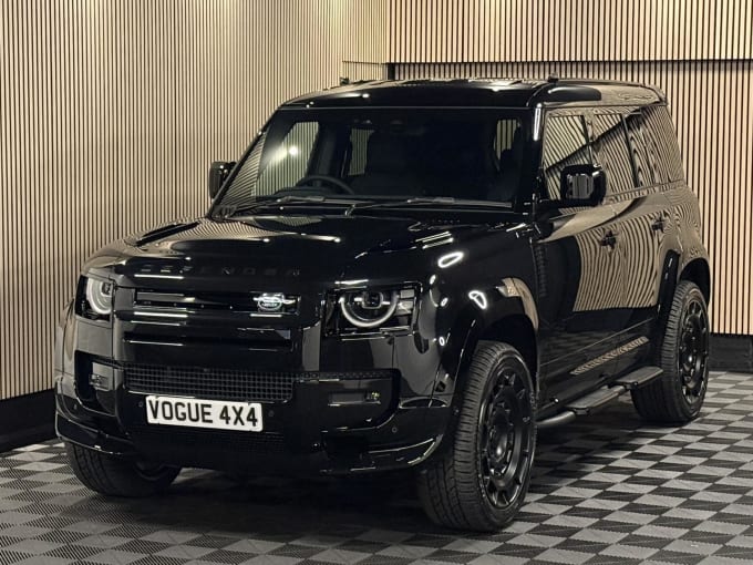2025 Land Rover Defender 110