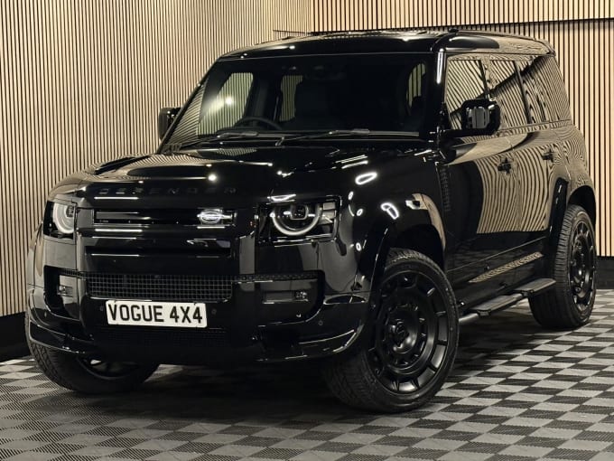 2025 Land Rover Defender 110