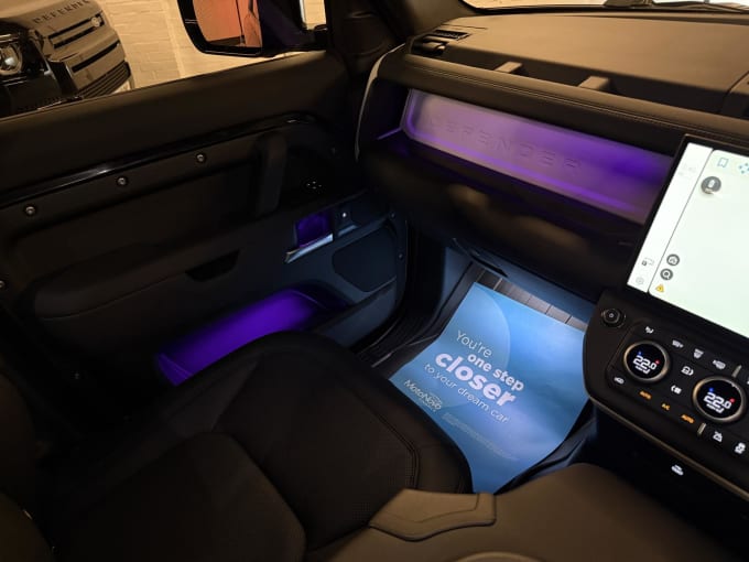 2025 Land Rover Defender 110