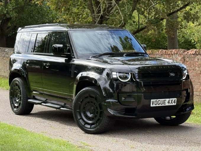 2025 Land Rover Defender 110