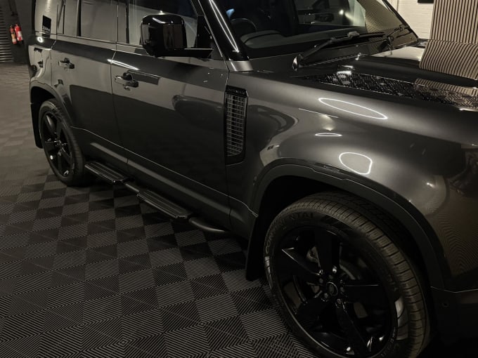 2024 Land Rover Defender 110