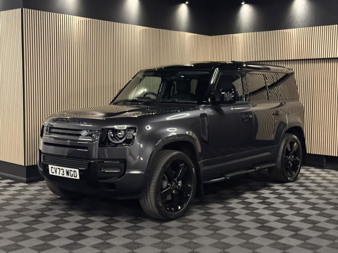 2024 Land Rover Defender 110