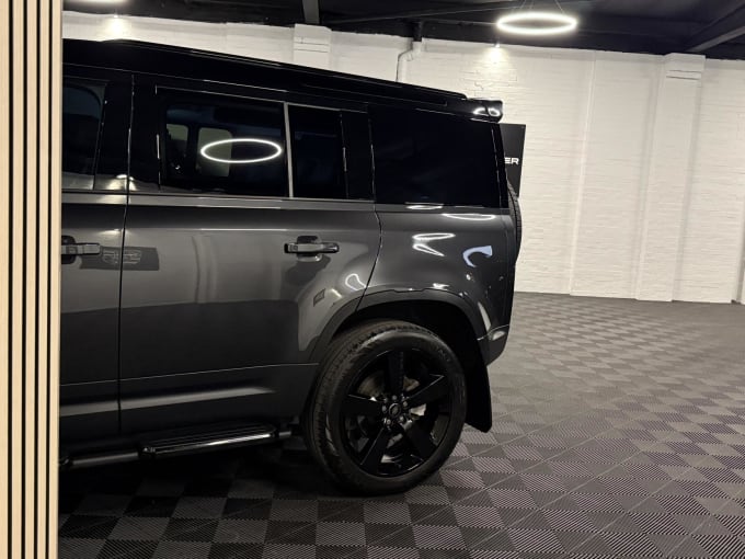 2024 Land Rover Defender 110