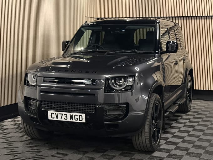 2024 Land Rover Defender 110