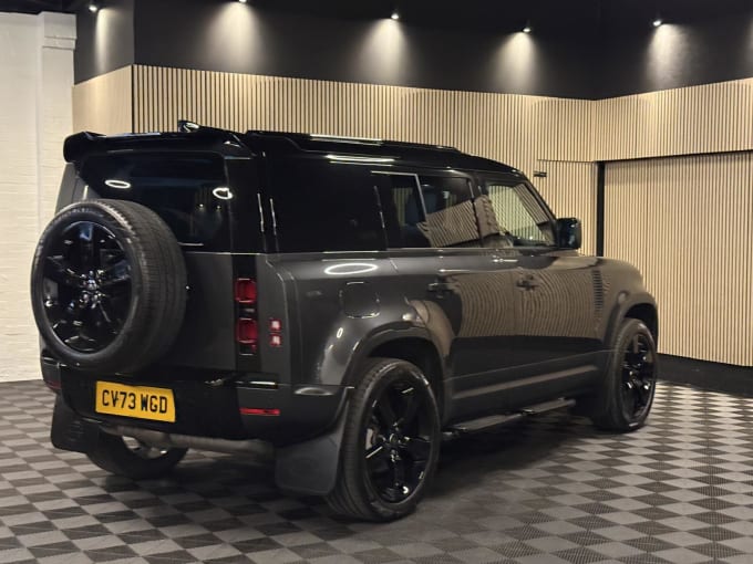 2024 Land Rover Defender 110