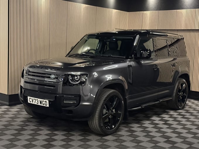 2024 Land Rover Defender 110