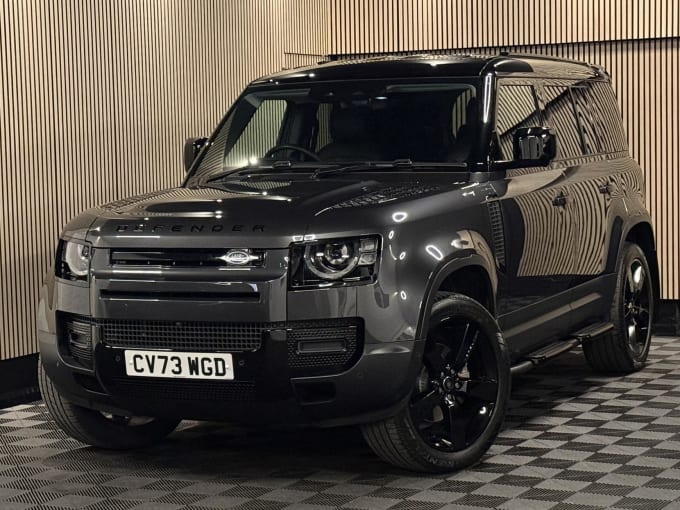 2024 Land Rover Defender 110