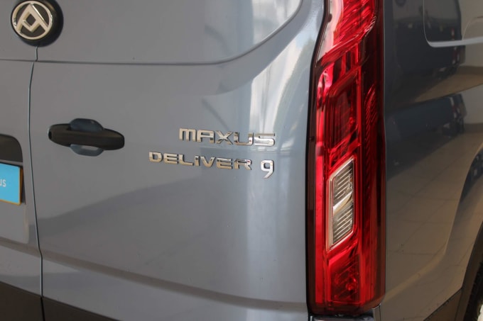 2024 Maxus Deliver 9