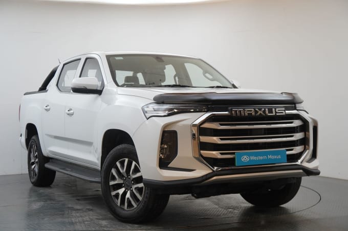 2023 Maxus T90