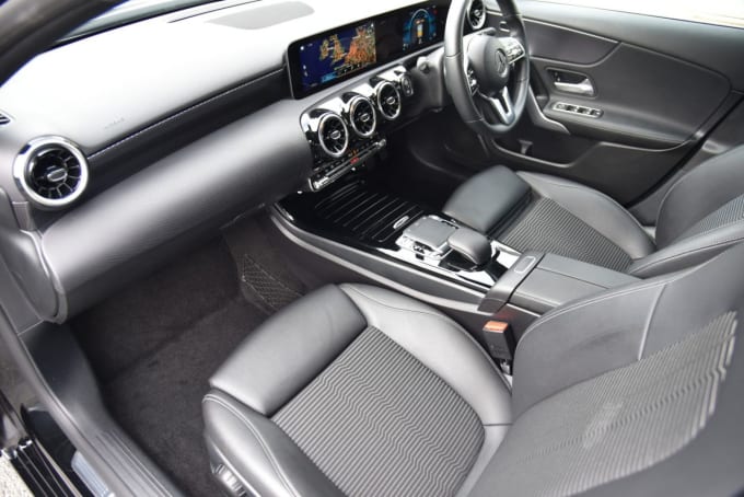 2025 Mercedes-benz A-class