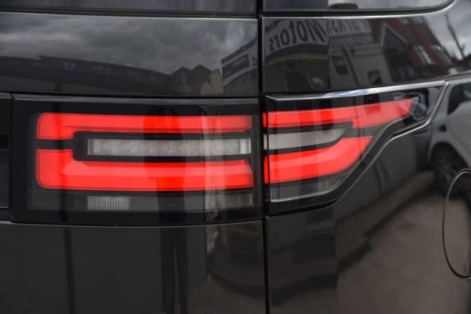 2025 Land Rover Discovery