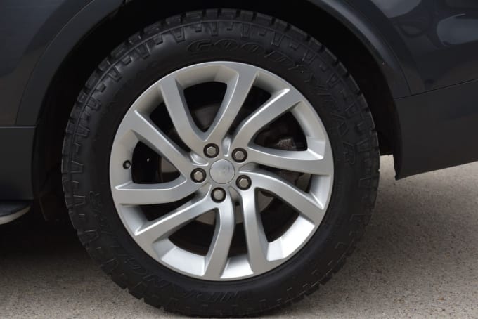 2025 Land Rover Discovery