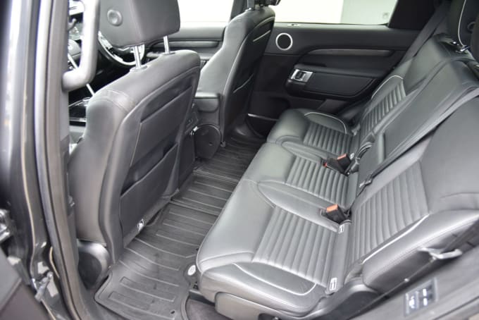 2025 Land Rover Discovery