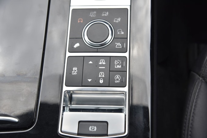 2025 Land Rover Discovery