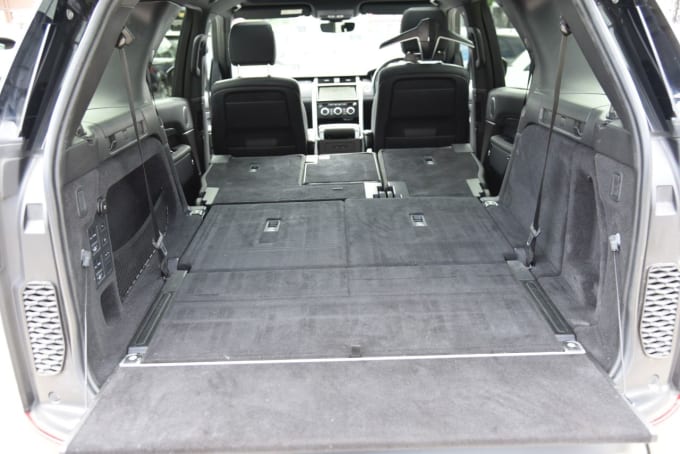 2025 Land Rover Discovery