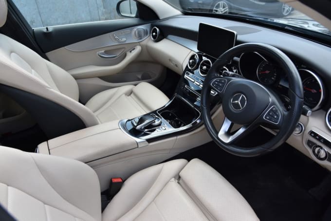 2024 Mercedes-benz C-class