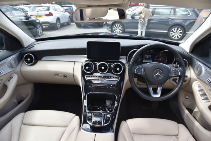 2024 Mercedes-benz C-class