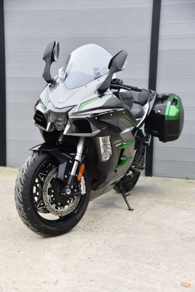 2025 Kawasaki Z1000sx