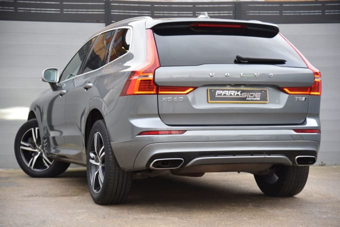 2025 Volvo Xc60