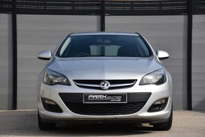2025 Vauxhall Astra