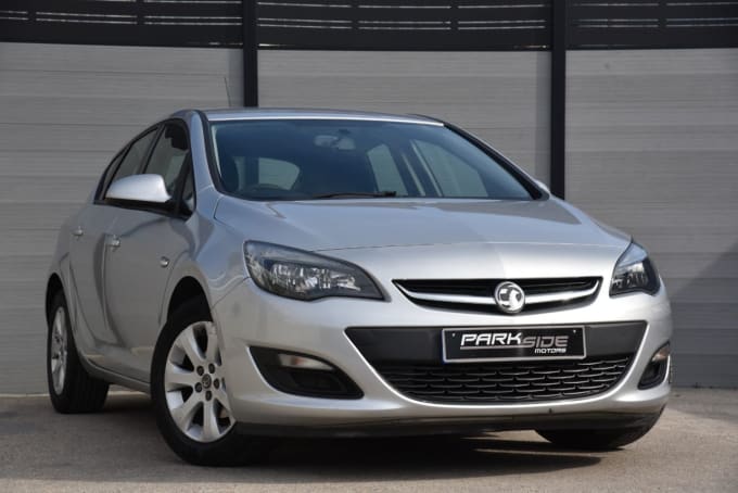 2025 Vauxhall Astra