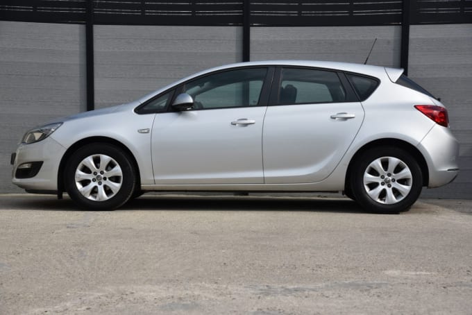 2025 Vauxhall Astra
