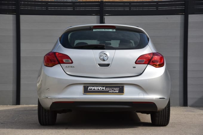 2025 Vauxhall Astra