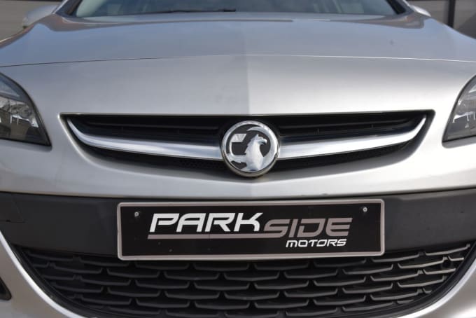 2025 Vauxhall Astra