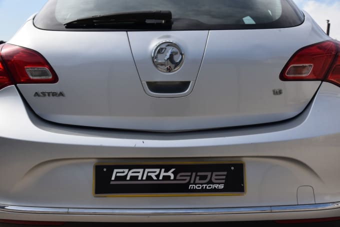 2025 Vauxhall Astra
