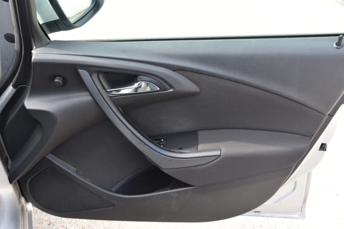 2025 Vauxhall Astra