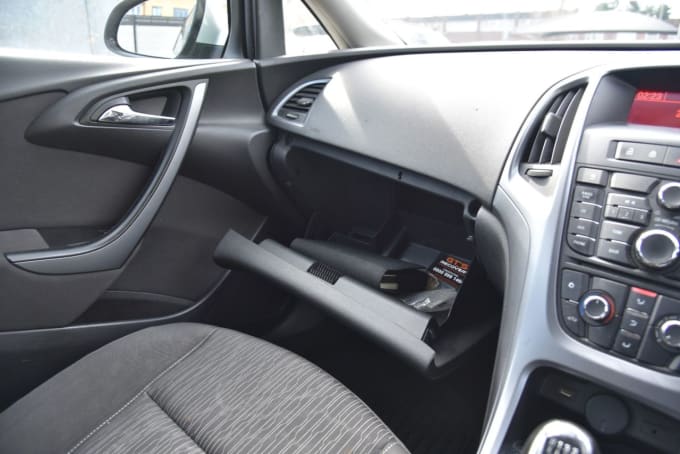 2025 Vauxhall Astra