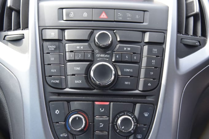 2025 Vauxhall Astra