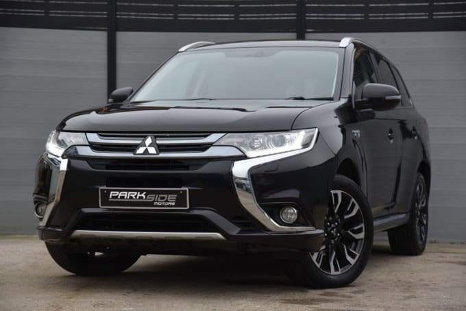 2025 Mitsubishi Outlander