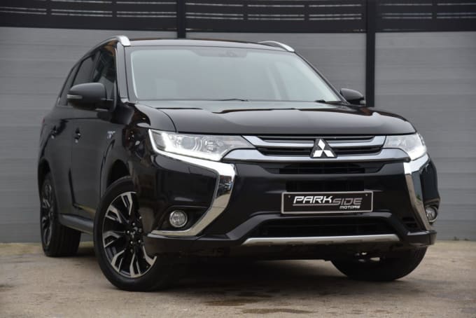 2025 Mitsubishi Outlander