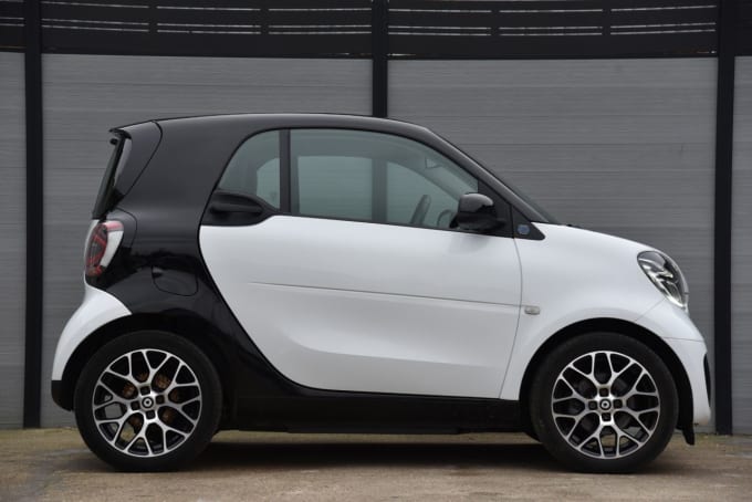 2025 Smart Fortwo