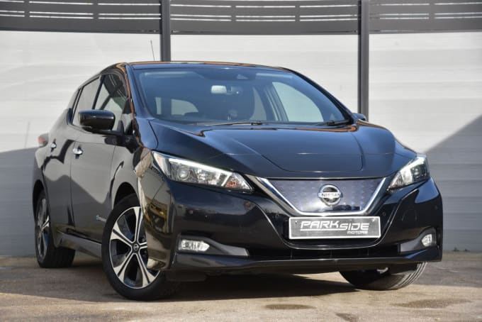 2025 Nissan Leaf