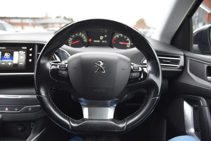 2025 Peugeot 308